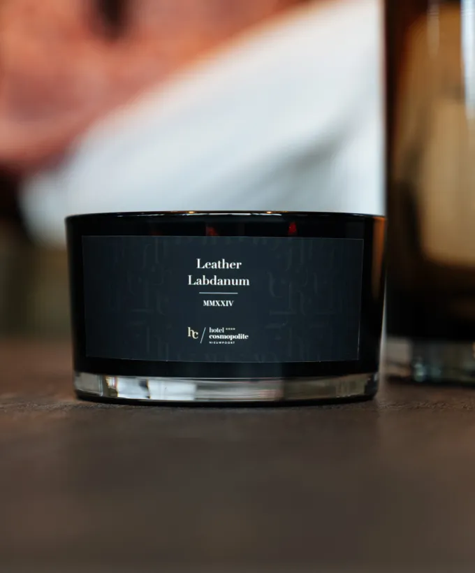Geurkaars Leather Labdanum